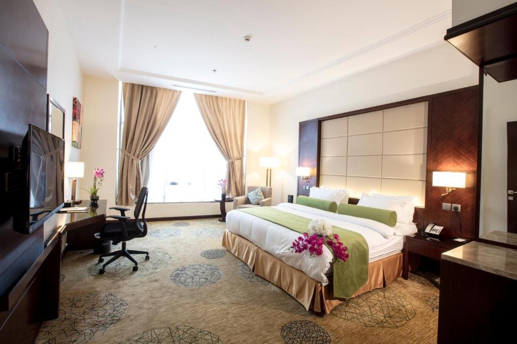 Top hotels near jeddah al balad